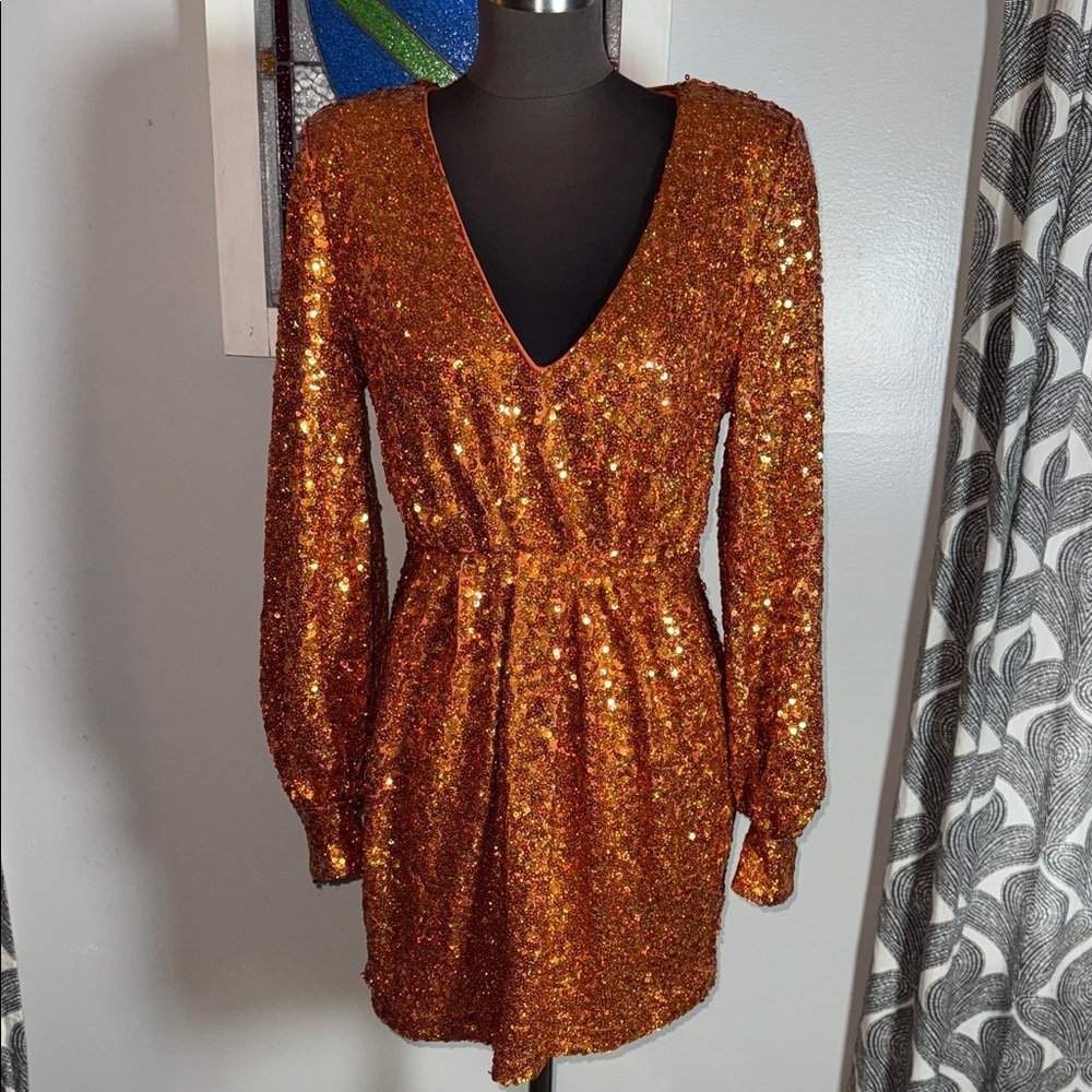 ONE33 SOCIAL Orange Long Sleeve Cocktail Mini Dress SZ 6 - Picture 2 of 10